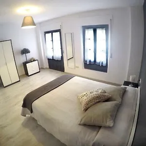  Appartement Apartamento Cristo De La Yedra Con Parking Espagne